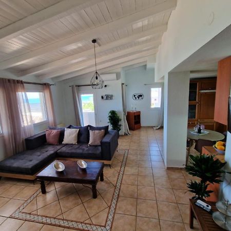 Astra Sea View Apartment, Sea Front Kokkini Hani Exteriör bild