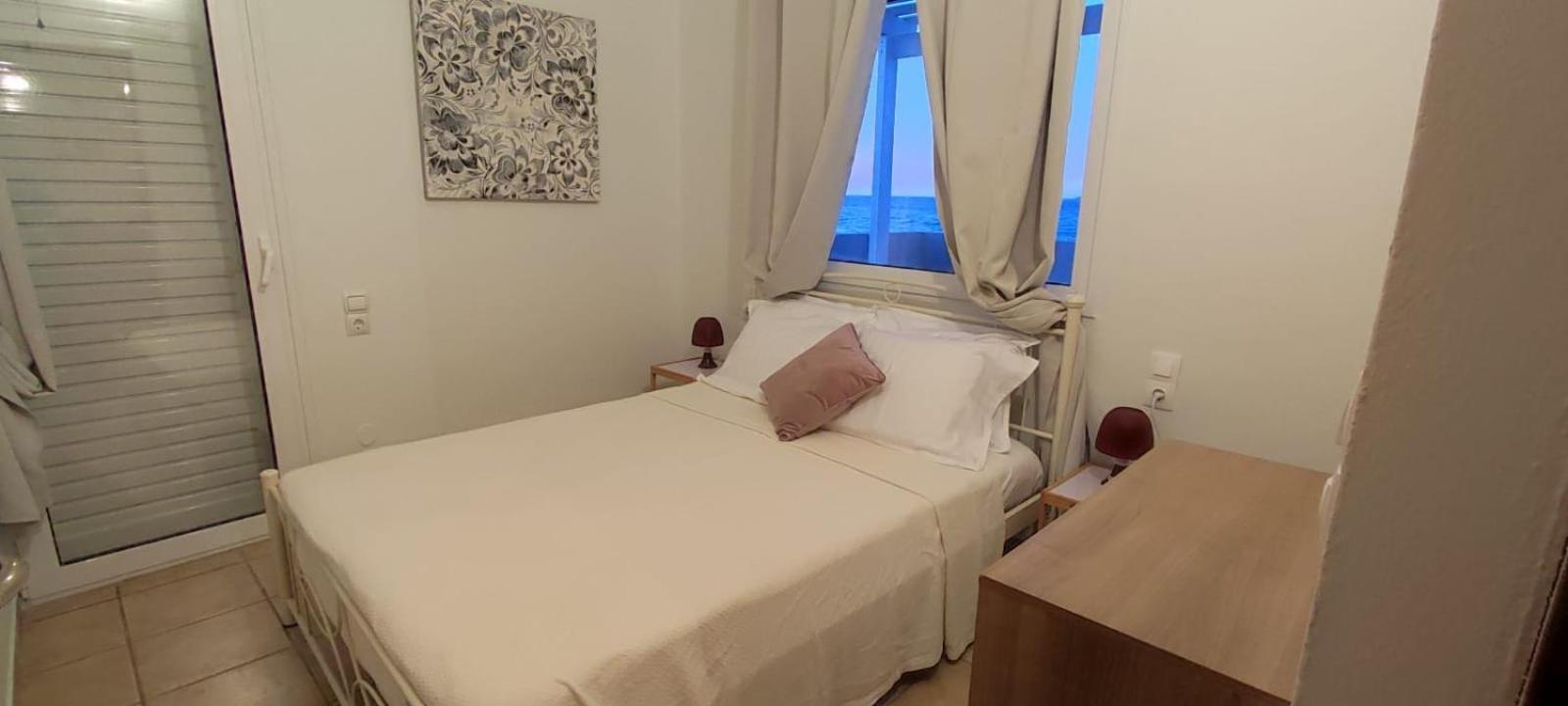Astra Sea View Apartment, Sea Front Kokkini Hani Exteriör bild